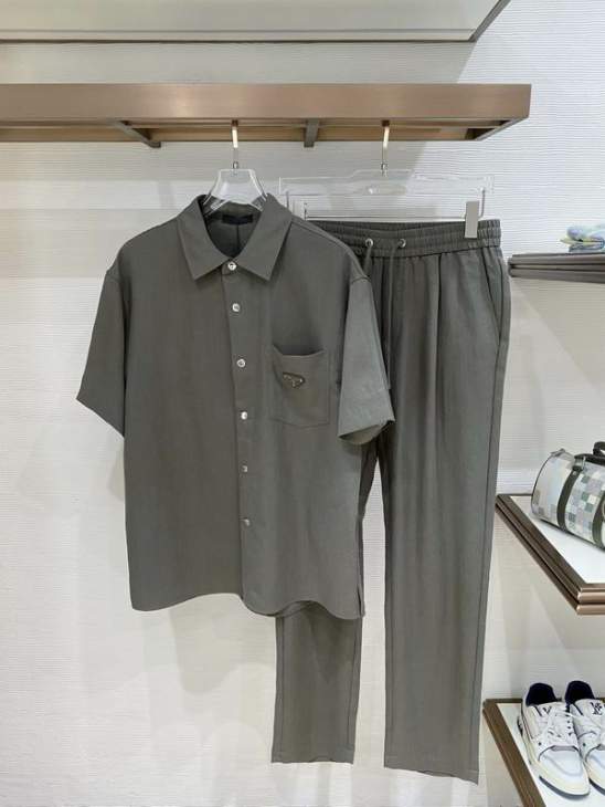 Picture of Prada Shirt Pant Suits _SKUPradaM-3XLxetr36724405